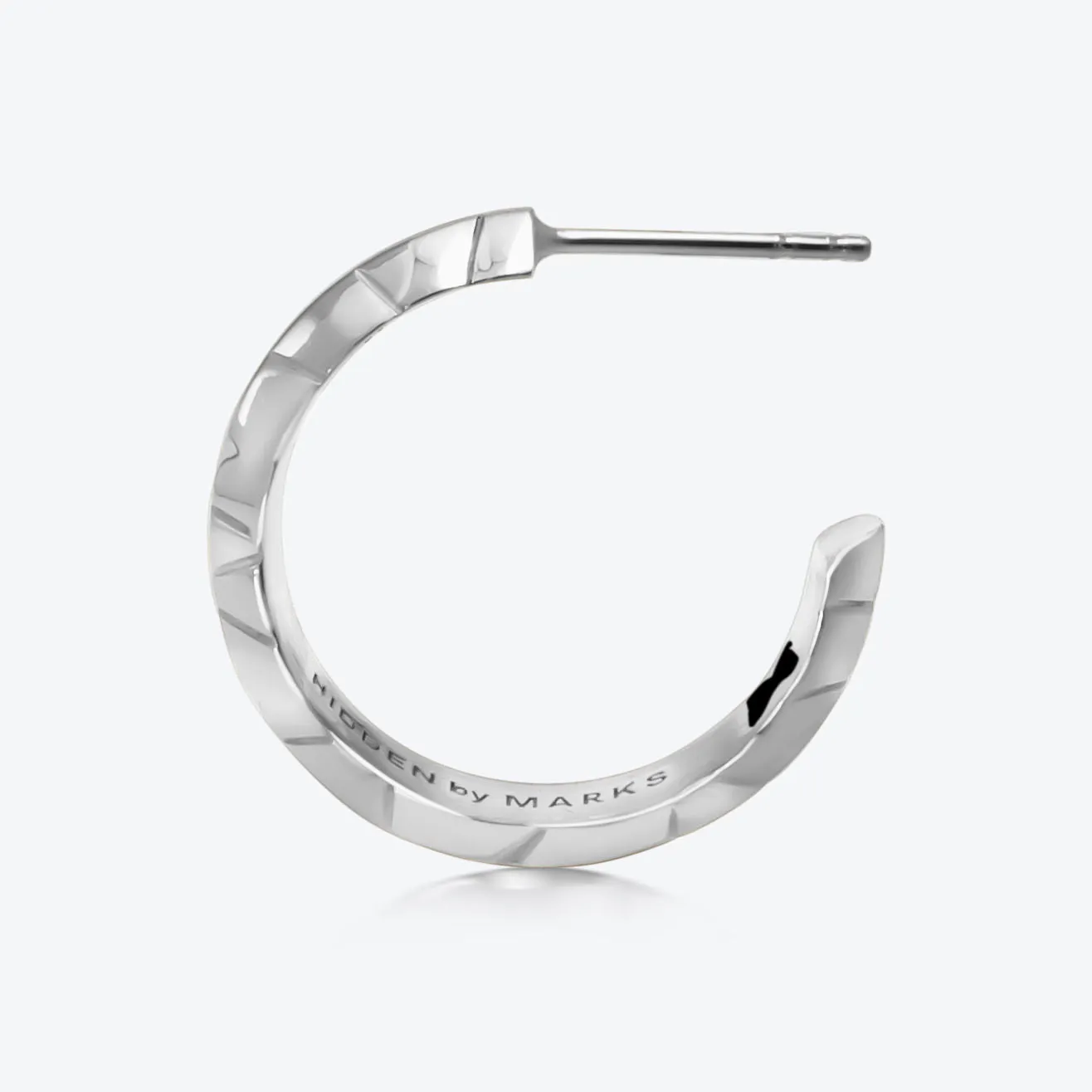 A.Iceberg SM 18K Whitegold Hoops w. Black enamel