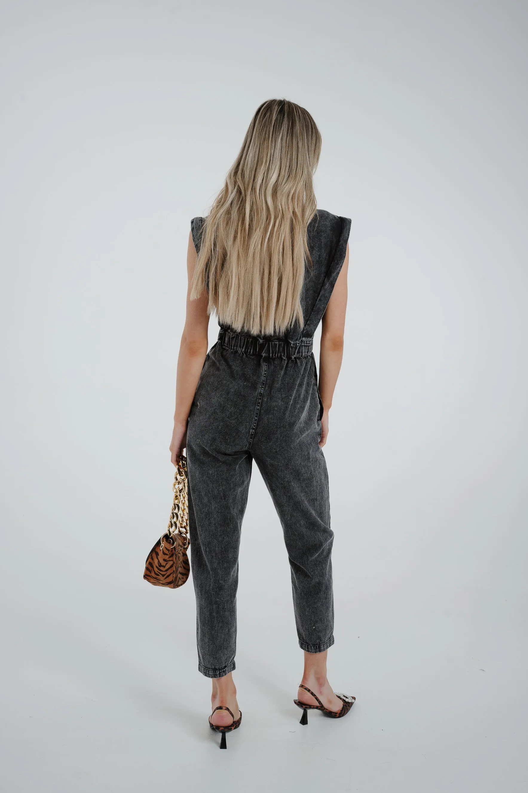 Cora Sleeveless Denim Jumpsuit In Black Wash