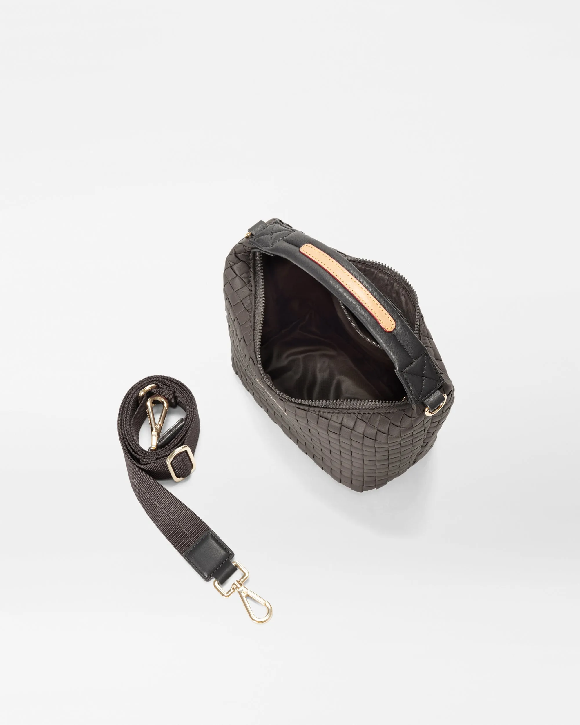 Magnet Mini Woven Hobo