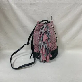 [SAMPLE] Woven Bucket Bag Purposeful Pink